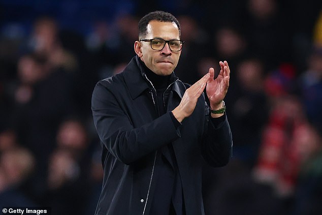Chelsea manager Liam Rosenior could be backed this month with a top new centre-half