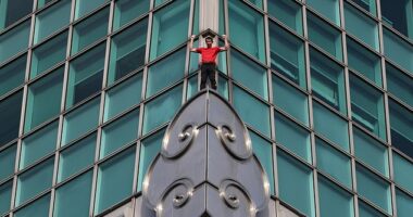 Daredevil Alex Honnold cheats death by scaling 101-story Taiwan tower without ropes in nerve-shredding Netflix challenge