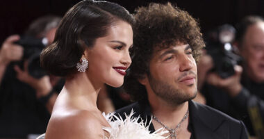 “Disgusting Mess”: Selena Gomez And Benny Blanco’s Golden Globes Look Has Fans Talking