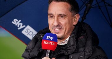 An ESPN pundit has taken aim at Gary Neville over his comments about Manchester United's bid to find a successor for Ruben Amorim