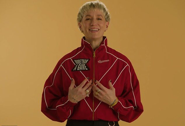 Ex-US gymnast launches blistering attack on Megan Rapinoe over soccer star's trans athlete support: 'Full of it'