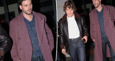 Francois Arnaud hangs with ‘Heated Rivalry’ co-star Connor Storrie after harshly dismissing love life question