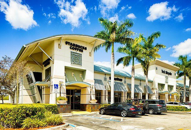 GameStop, a strip mall staple, is expected to close 470 locations in January alone