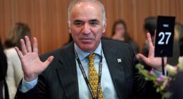 Garry Kasparov has issued a startling warning to America, comparing Donald Trump's tactics for keeping power to those of Vladimir Putin