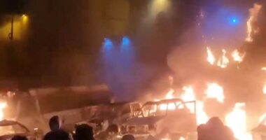 Iran protests latest: Internet blackout continues as Ayatollah threatens harsher crackdown