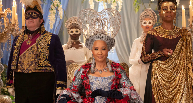 Corey Mylchreest as Young King George, India Amarteifio as Young Queen Charlotte in episode 102 of Queen Charlotte