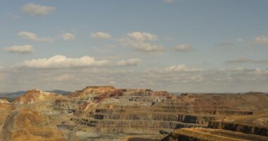 It’s make-your-mind-up time for Rio Tinto as deadline looms for decision on Glencore takeover