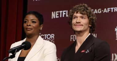 Oop! Social Media Reacts To Janelle James' Response To NSFW Question About Connor Storrie's Steamy Scenes In 'Heated Rivalry' (WATCH)