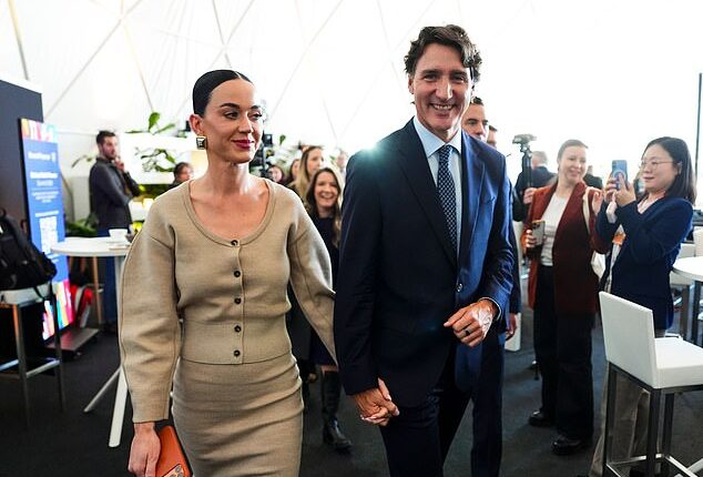Pop star Katy Perry and former Canadian Prime Minister Justin Trudeau were spotted arriving at the World Economic Forum