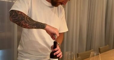 Lionel Messi has revealed that his favourite alcohlic drink is a wine mixed with sprite