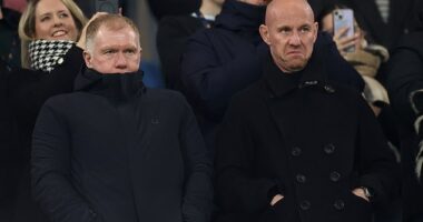 Man United legend Nicky Butt reveals he will 'give his season tickets back' if former Premier League boss replaces sacked Ruben Amorim