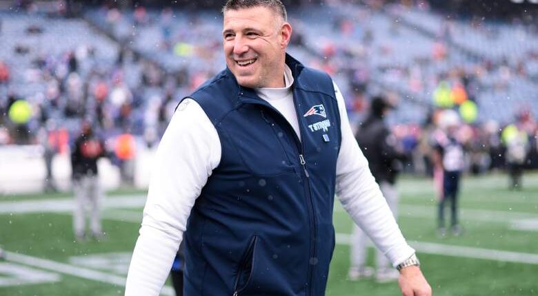 Mike Vrabel Delivers Hilarious Message to Patriots After Clinching Super Bowl