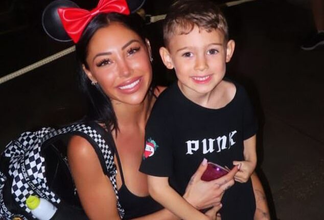Reece Hawkins' ex London Goheen sparked engagement rumours over the weekend after her beau Tosh Berman shared this photo of the model sporting a huge diamond ring while at Disneyland with son Stone