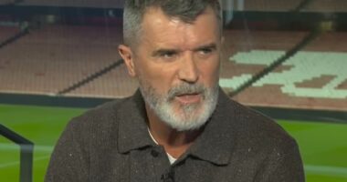 Roy Keane has blamed Manchester United's decline on Sir Alex Ferguson 'hanging on like a bad smell'