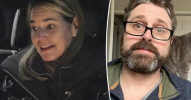 Savannah Guthrie recalls feeling 'like a failure' as she shares deeper insight into 'horrible' divorce