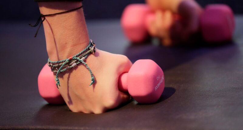 Scientists say this is the best exercise for reducing body fat in elderly people