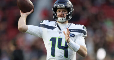 Seattle will face an NFC West Team in Divisional Round