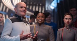 Star Trek: Voyager’s Doctor is Already Starfleet Academy’s Best Character