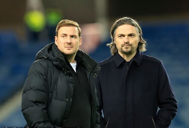 Sporting director Lutz Pfannenstiel (right) has tasked Peter Leven with steadying the ship