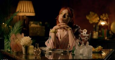 The Traitors star Jessie Roux was the latest Faithful to be murdered on Friday night in a risky move from the turret