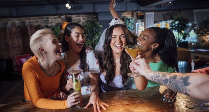 The maid of honor won’t put expenses on her credit card for the bachelorette party. As a bridesmaid, should I be offering?