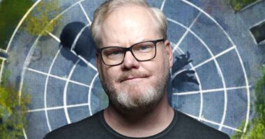This Underrated 2020s Sci-Fi Movie Is Like 'Donnie Darko,' but With Rhea Seehorn and Jim Gaffigan