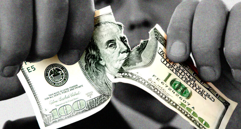 This stock-and-bond blend made double-digit gains last year — investors still dismiss it