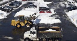 Tiara-Wearing 'Diva' With Snowplow Takes D.C. Streets by (Winter) Storm – RedState