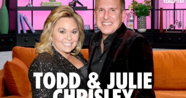 Todd and Julie Chrisley break down 'Masked Singer' elimination — while reflecting on prison experiences — with 'VRT'