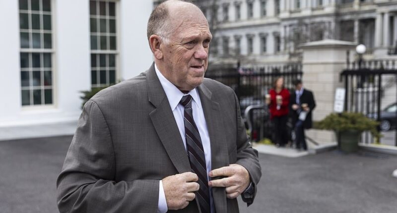 White House immigration czar Tom Homan arrived in Minnesota on Tuesday with a clear mandate from President Donald Trump: De-escalate the chaos that has engulfed Minneapolis. Homan moved quickly. Within hours he was sitting down with Governor Tim Walz and Minneapolis Mayor Jacob Frey - two Democrats who have been at war with the White House over migration enforcement operations - in a bid to cool tensions and reset fractured relations between local readers and federal law enforcement. ¿Tom Homan is a professional,¿ Walz told CNN after the meeting in a surprising U-turn, praising what he called a noticeable tone shift from the Trump administration. Notably, Homan avoided the cameras, working quietly behind the scenes and declining to hold a press conference. The low-key approach marked a sharp contrast to the high-profile tactics that had inflamed protests.