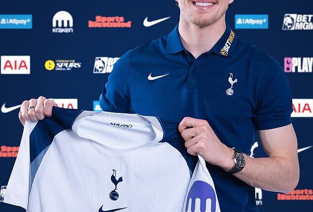 Conor Gallagher has completed his transfer from Atletico Madrid to Tottenham
