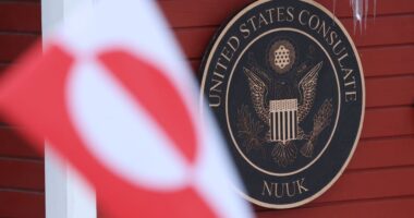 Trump plans 10% tariffs on European countries over Greenland: What it means for markets.