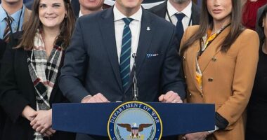 When Pete Hegseth's Pentagonofficially moved to sideline veteran military correspondents with decades of combined experience, the 'New Media' vanguard rushed in to fill the vacuum