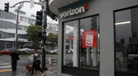 Verizon’s outage may have annoyed users, but it didn’t bother investors