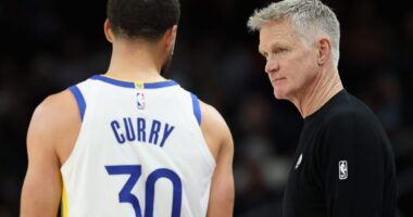 Warriors Still Considering Move for Elite All-Star Big