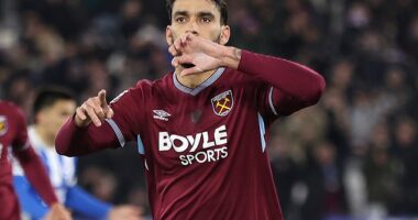 Lucas Paqueta signed for West Ham in 2022 but now wants to return to Brazil