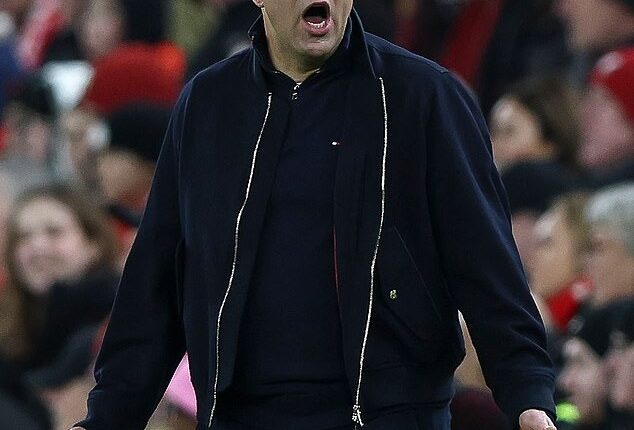 Arne Slot hit back at Wayne Rooney and pointed to his record at Liverpool