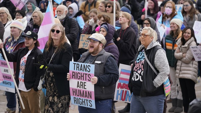 AMA Now Says 'Evidence Is Insufficient' for Trans Surgeries – HotAir