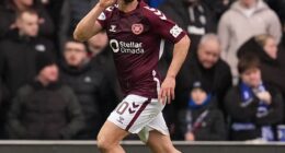 Hearts forward Claudio Braga insists his team have no need to be feeling the title pressure