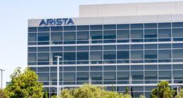 Arista succeeds where Cisco came up short — to the benefit of its stock