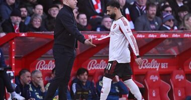 Mohamed Salah is substituted for Liverpool on Sunday - after he hardly seemed to be trying