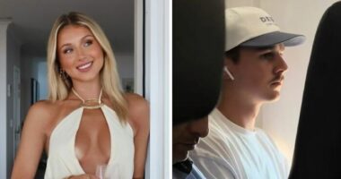 Australian Woman Goes Viral After Writing Love Note To “Cute Guy” She Spotted On Flight