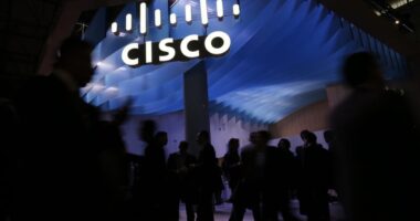 Cisco’s stock falls as investors pan a seemingly upbeat earnings report
