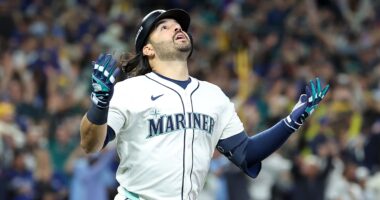 Eugenio Suárez Signs $15 Million Deal With Cincinnati Reds In Reunion Deal