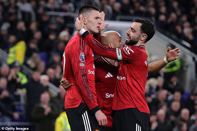 Benjamin Sesko (left) once again saved Manchester United with a winning goal off the bench