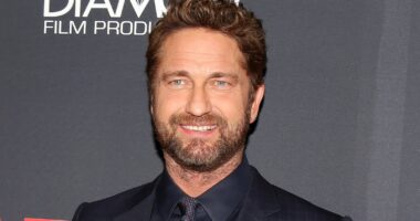 Gerard Butler’s $636 Million Fantasy Hit Is Coming to Netflix