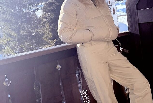 Holly Willoughby looked radiant and glowing in makeup free snaps as she shared snippets of her 'self care' weekend on Instagram on Saturday