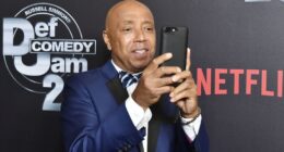 Celebrity Net Worth logo