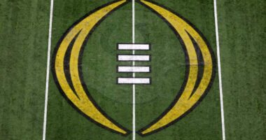 Insider Predicts Surprise Team For 2026 College Football Playoff