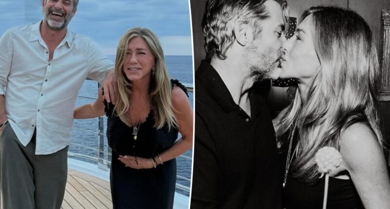 Jennifer Aniston and Jim Curtis kiss in birthday photo